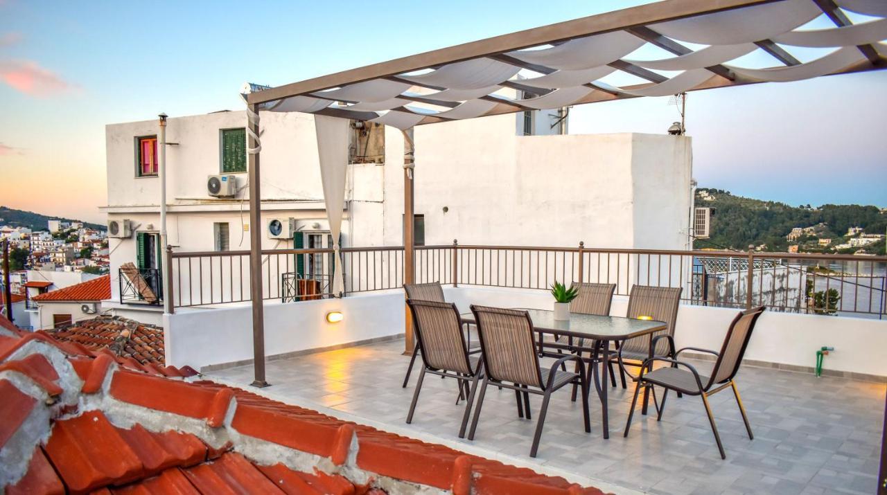 La Maison Plakes Rooftop Apt Скиатос Екстериор снимка