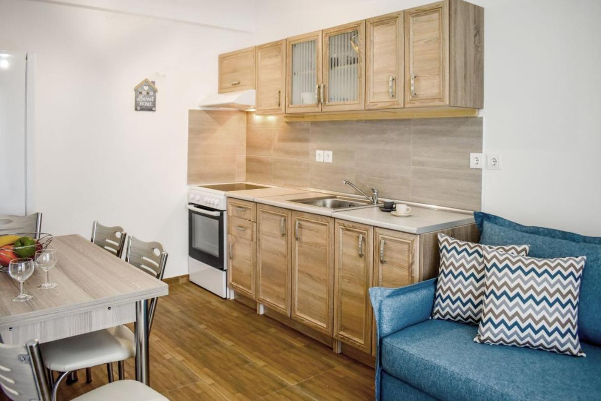 La Maison Plakes Rooftop Apt Скиатос Екстериор снимка