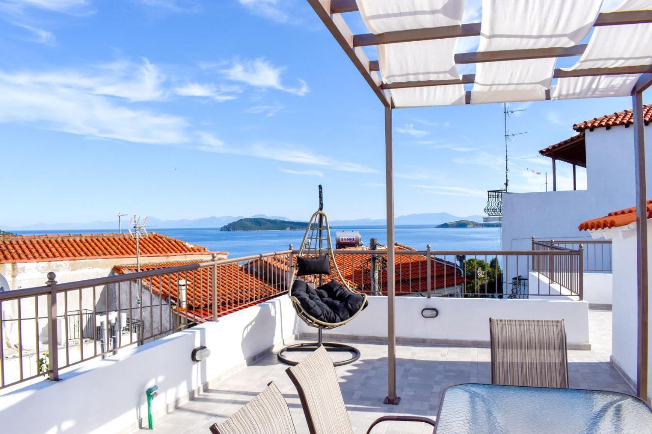 La Maison Plakes Rooftop Apt Скиатос Екстериор снимка