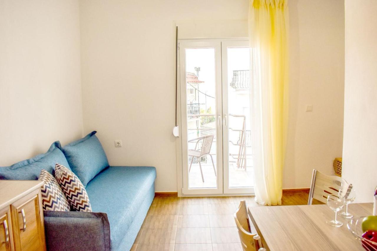La Maison Plakes Rooftop Apt Скиатос Екстериор снимка